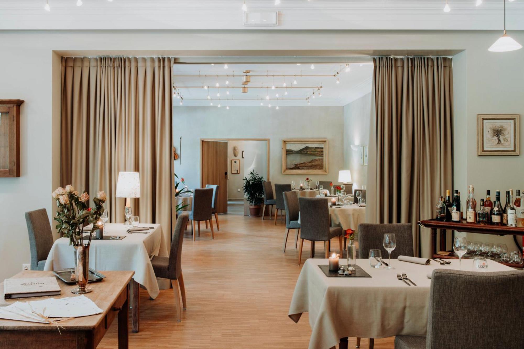 Hotel Restaurant Le Cigalon Waldbillig Extérieur photo