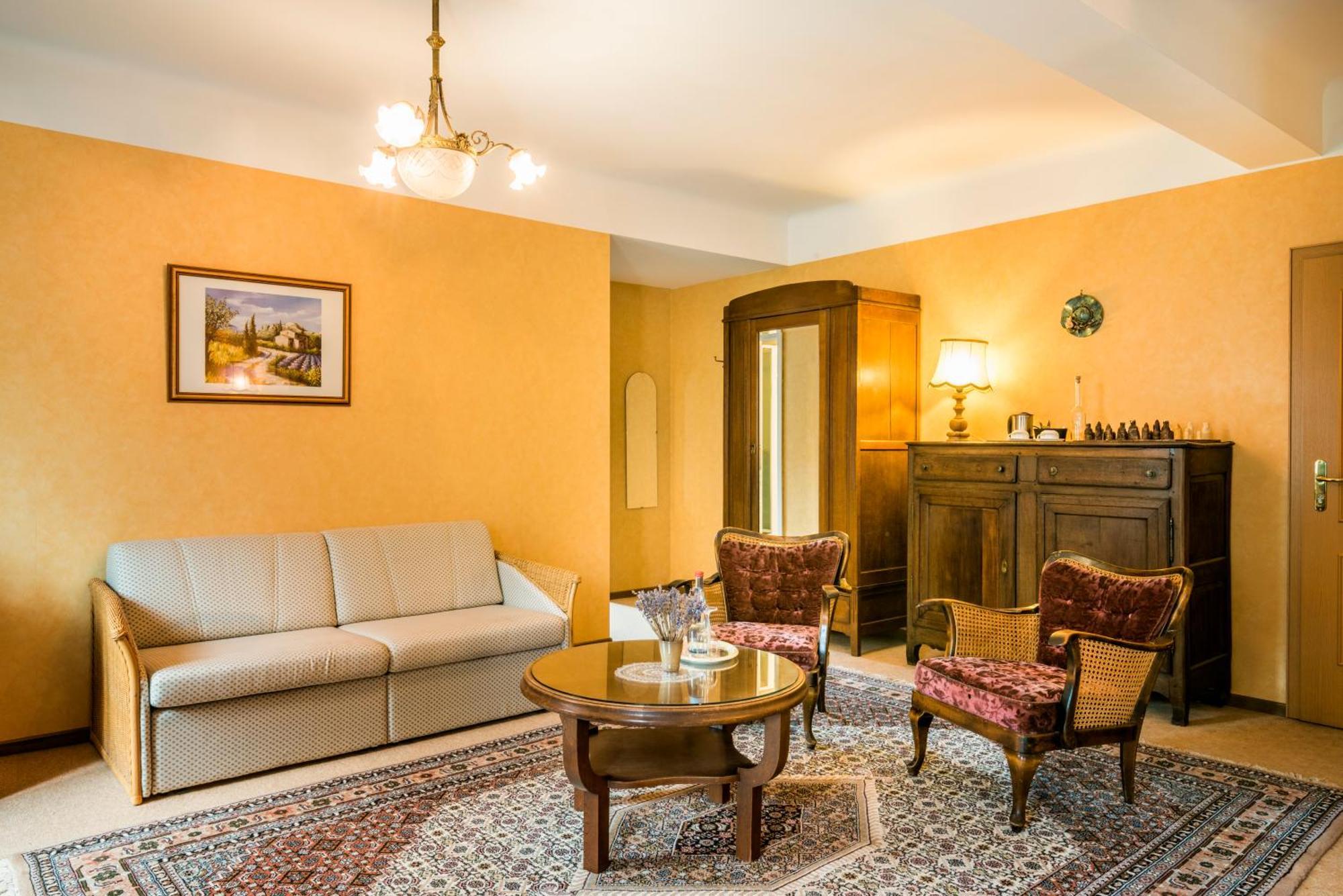 Hotel Restaurant Le Cigalon Waldbillig Extérieur photo